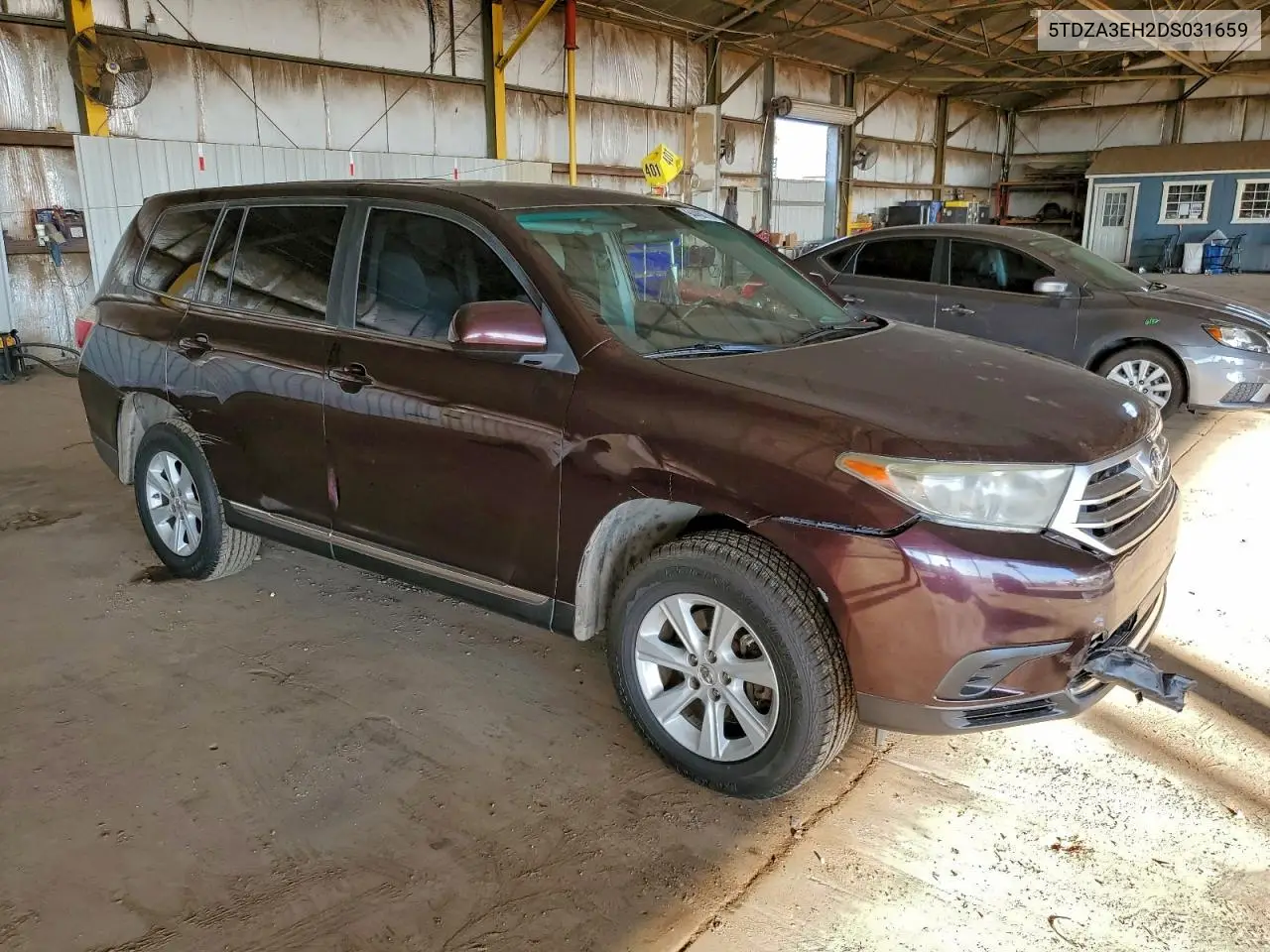 5TDZA3EH2DS031659 2013 Toyota Highlander Base