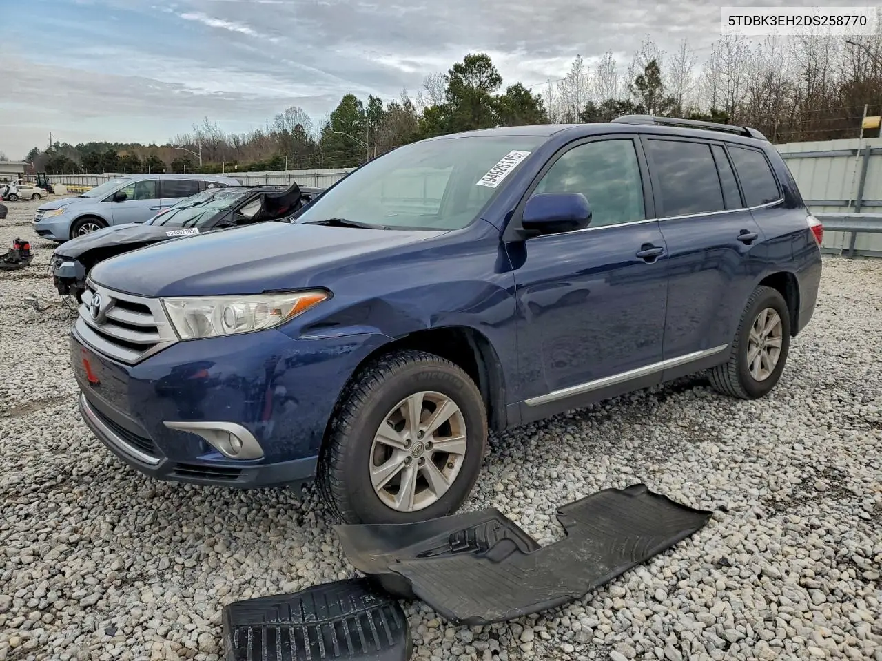 5TDBK3EH2DS258770 2013 Toyota Highlander Base
