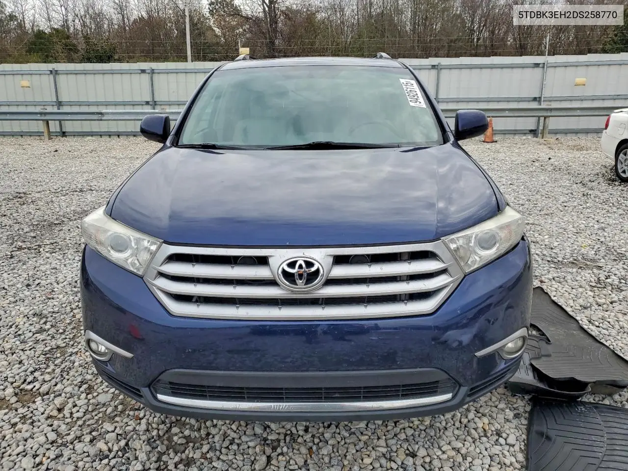 5TDBK3EH2DS258770 2013 Toyota Highlander Base