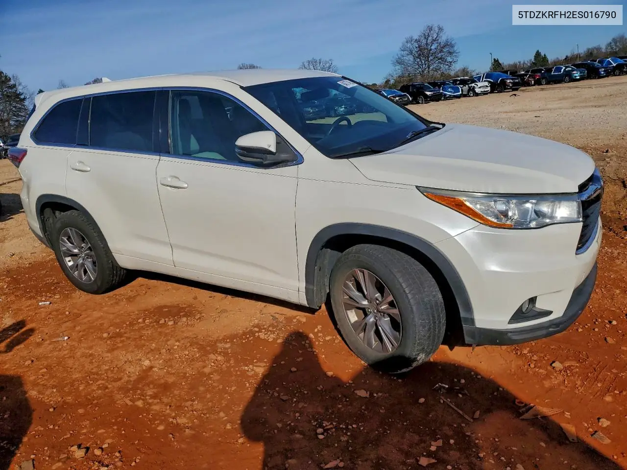 5TDZKRFH2ES016790 2014 Toyota Highlander Le