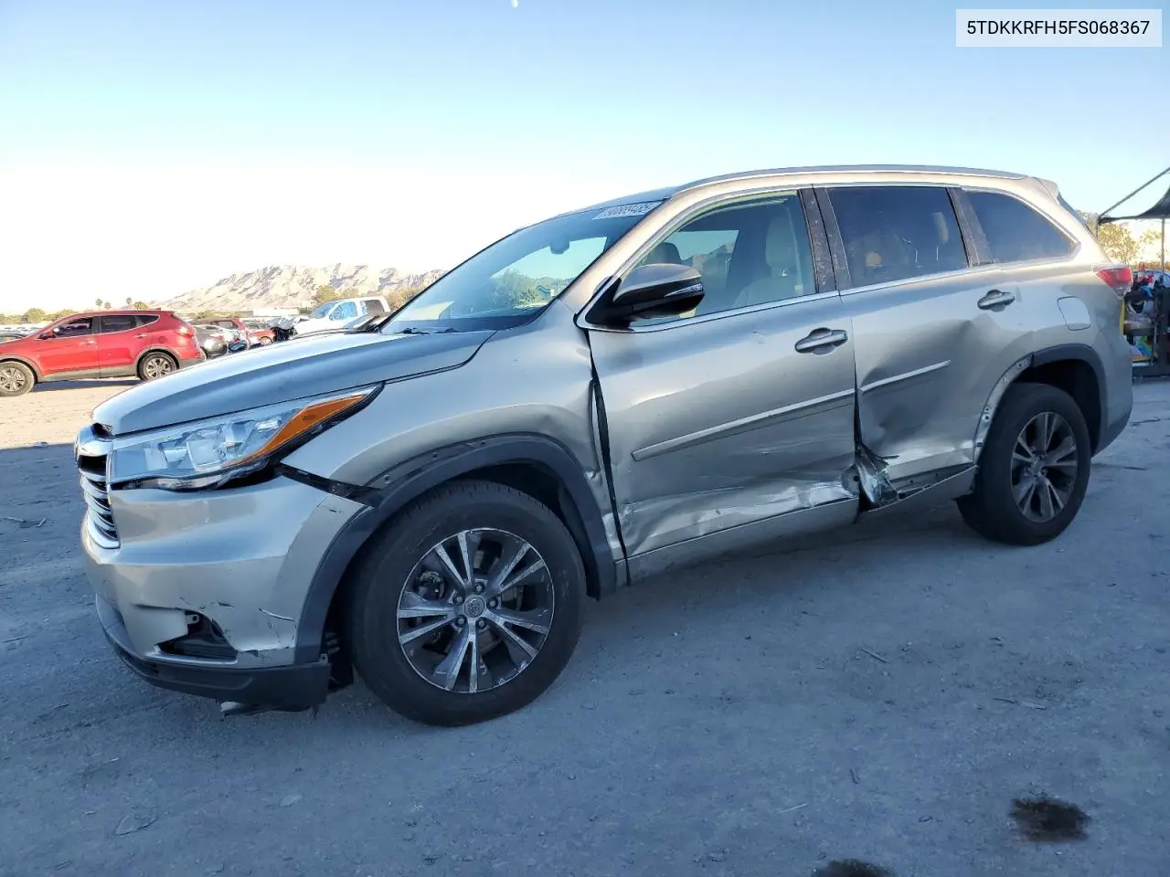 5TDKKRFH5FS068367 2015 Toyota Highlander Xle