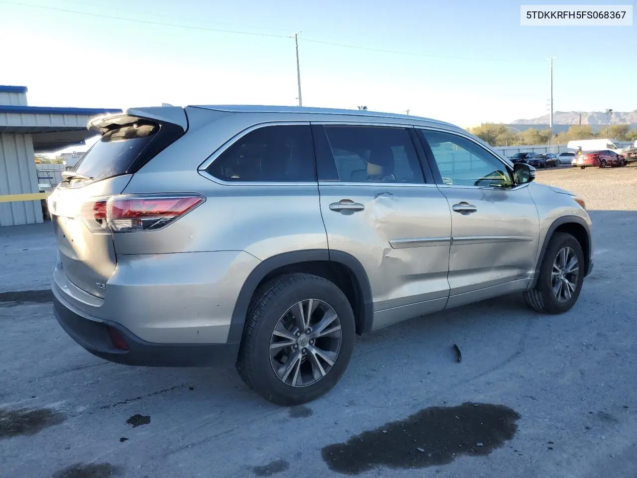 5TDKKRFH5FS068367 2015 Toyota Highlander Xle