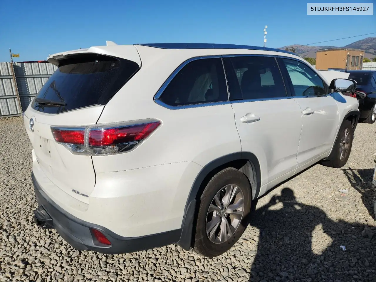 5TDJKRFH3FS145927 2015 Toyota Highlander Xle