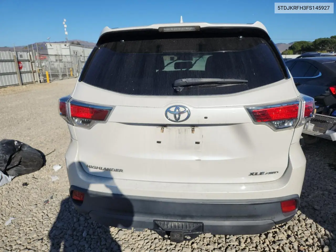 5TDJKRFH3FS145927 2015 Toyota Highlander Xle