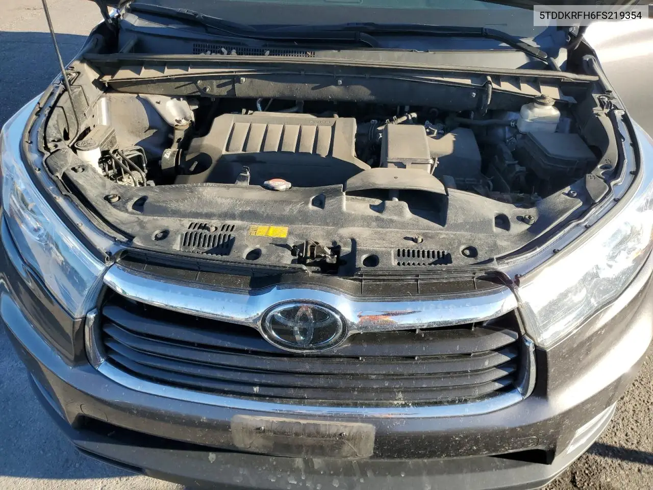 5TDDKRFH6FS219354 2015 Toyota Highlander Limited
