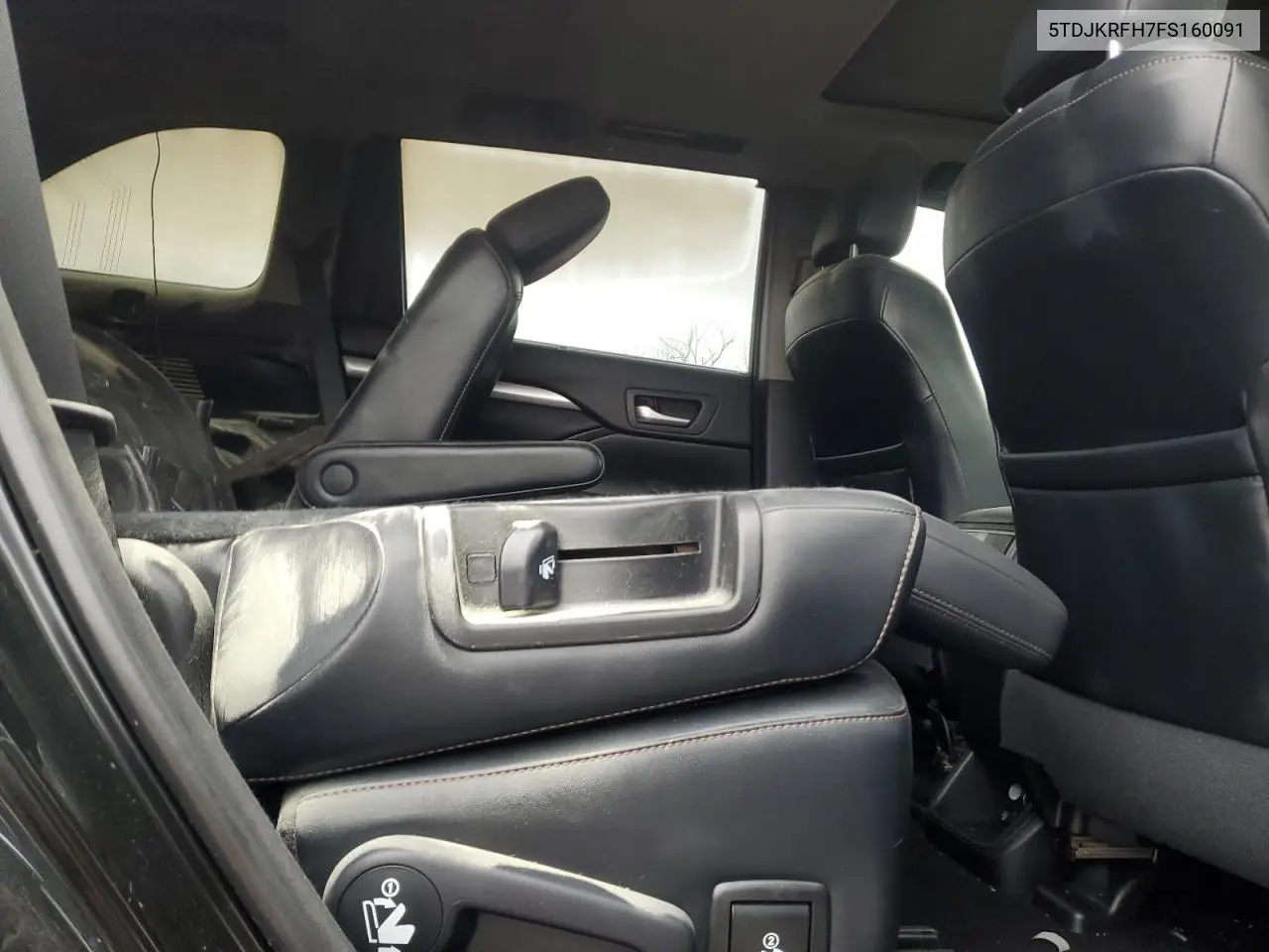5TDJKRFH7FS160091 2015 Toyota Highlander Xle