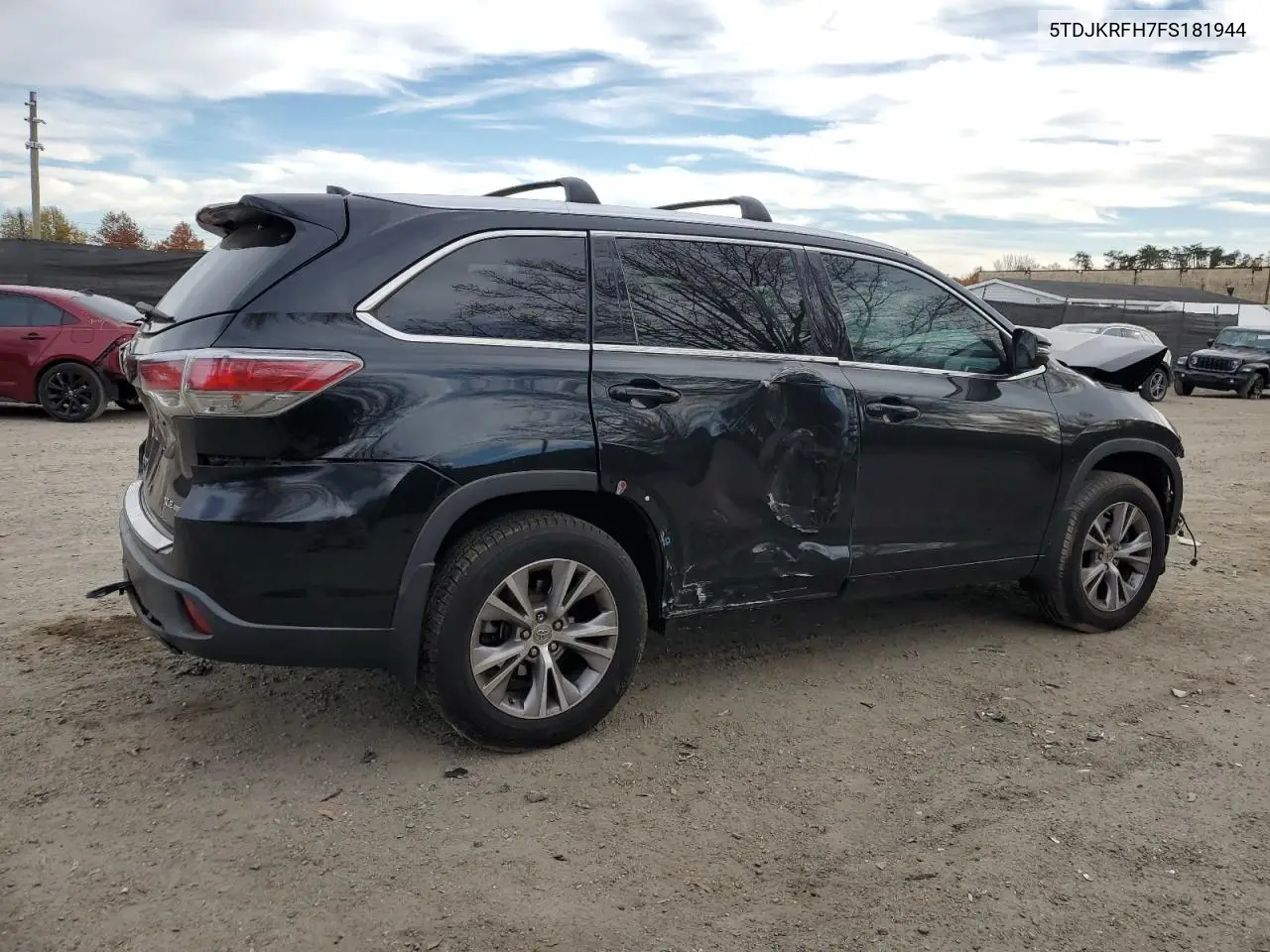 5TDJKRFH7FS181944 2015 Toyota Highlander Xle