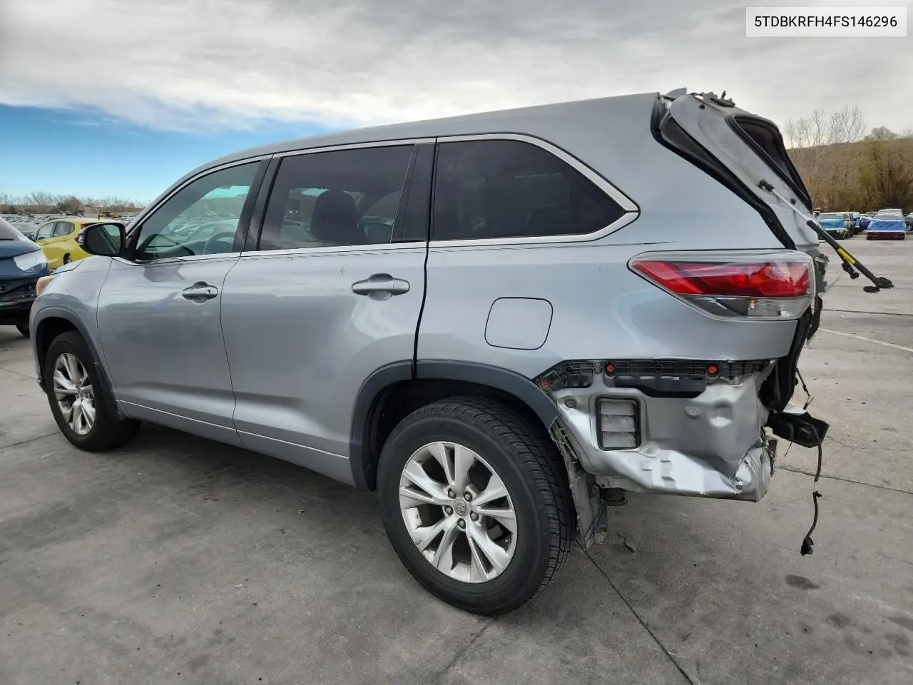 5TDBKRFH4FS146296 2015 Toyota Highlander Le