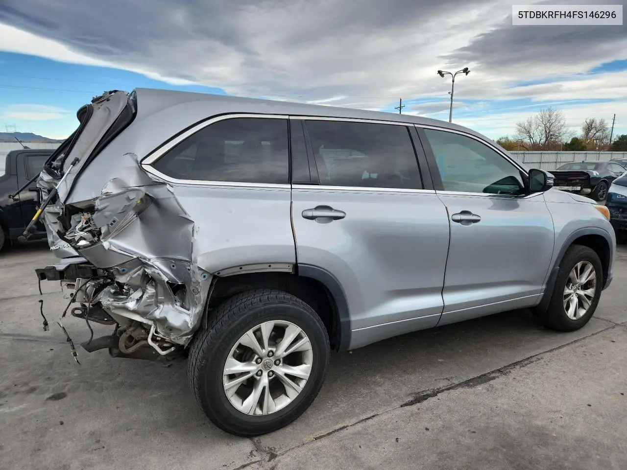 5TDBKRFH4FS146296 2015 Toyota Highlander Le