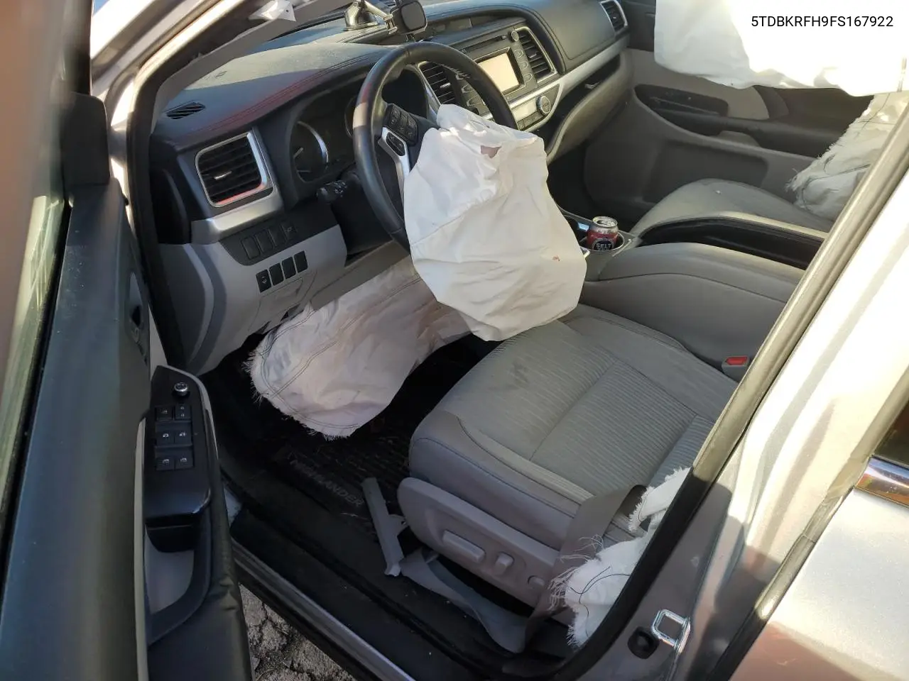 5TDBKRFH9FS167922 2015 Toyota Highlander Le
