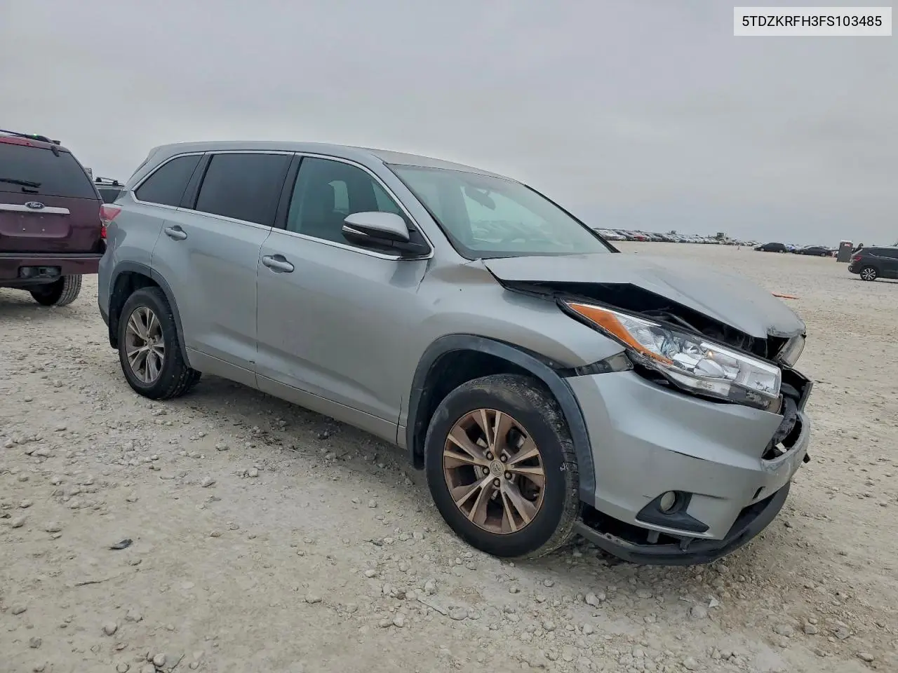 5TDZKRFH3FS103485 2015 Toyota Highlander Le
