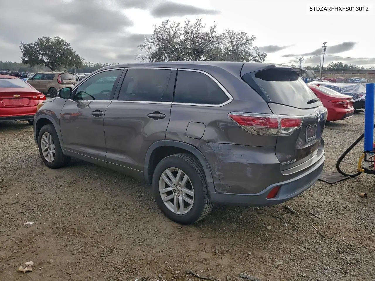 5TDZARFHXFS013012 2015 Toyota Highlander Le