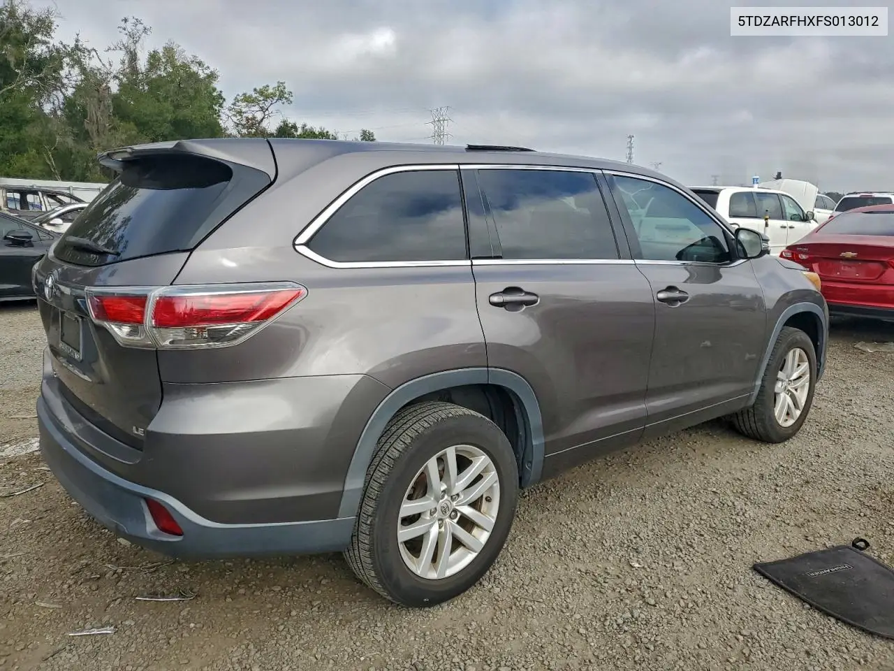 5TDZARFHXFS013012 2015 Toyota Highlander Le