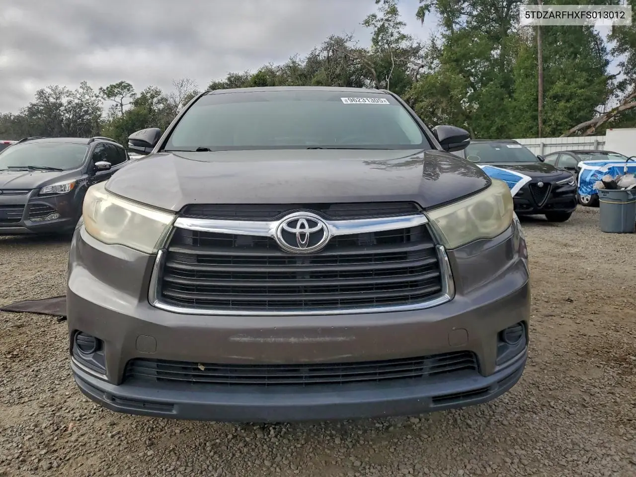 5TDZARFHXFS013012 2015 Toyota Highlander Le