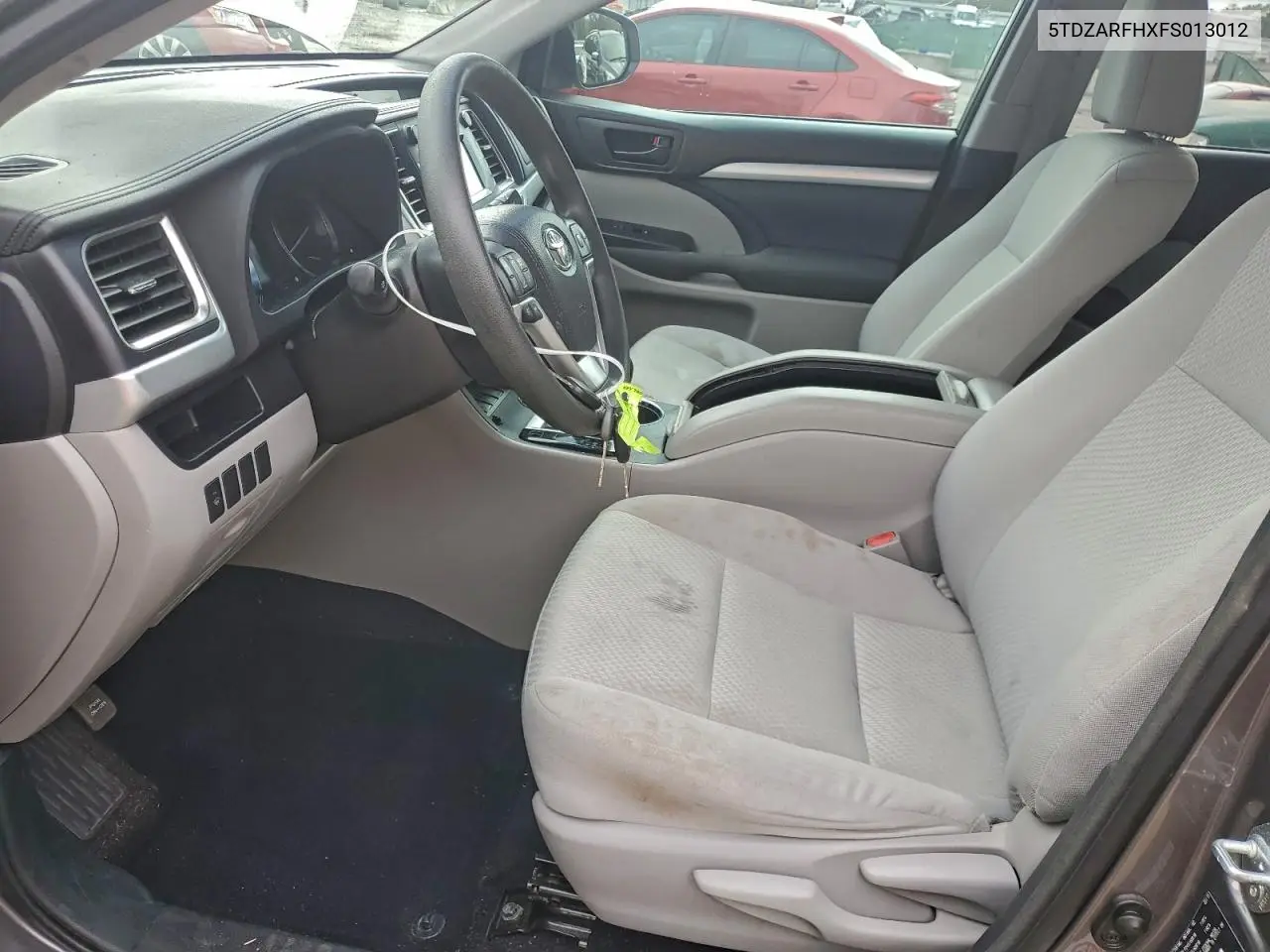 5TDZARFHXFS013012 2015 Toyota Highlander Le