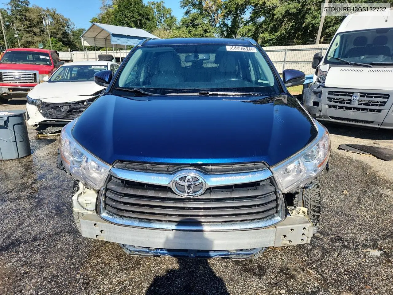 5TDKKRFH3GS132732 2016 Toyota Highlander Xle