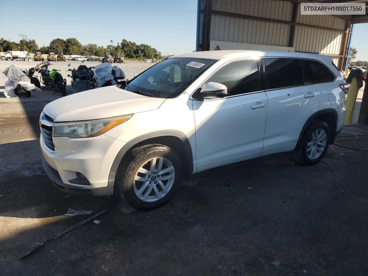 5TDZARFH1GS017550 2016 Toyota Highlander Le