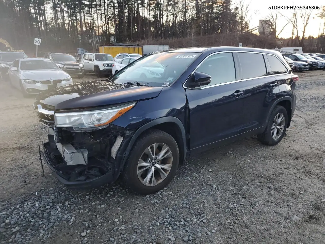5TDBKRFH2GS346305 2016 Toyota Highlander Le