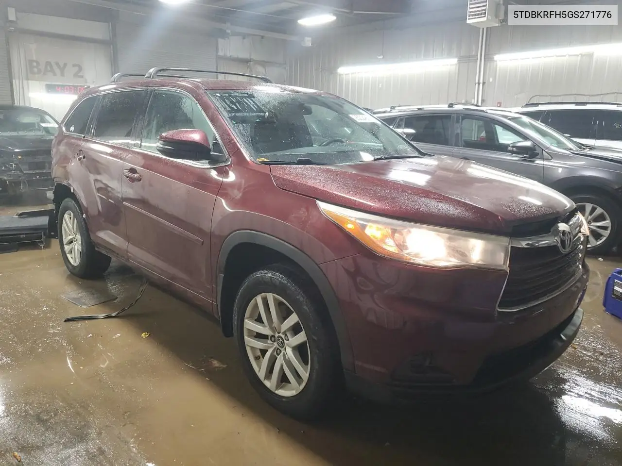 5TDBKRFH5GS271776 2016 Toyota Highlander Le