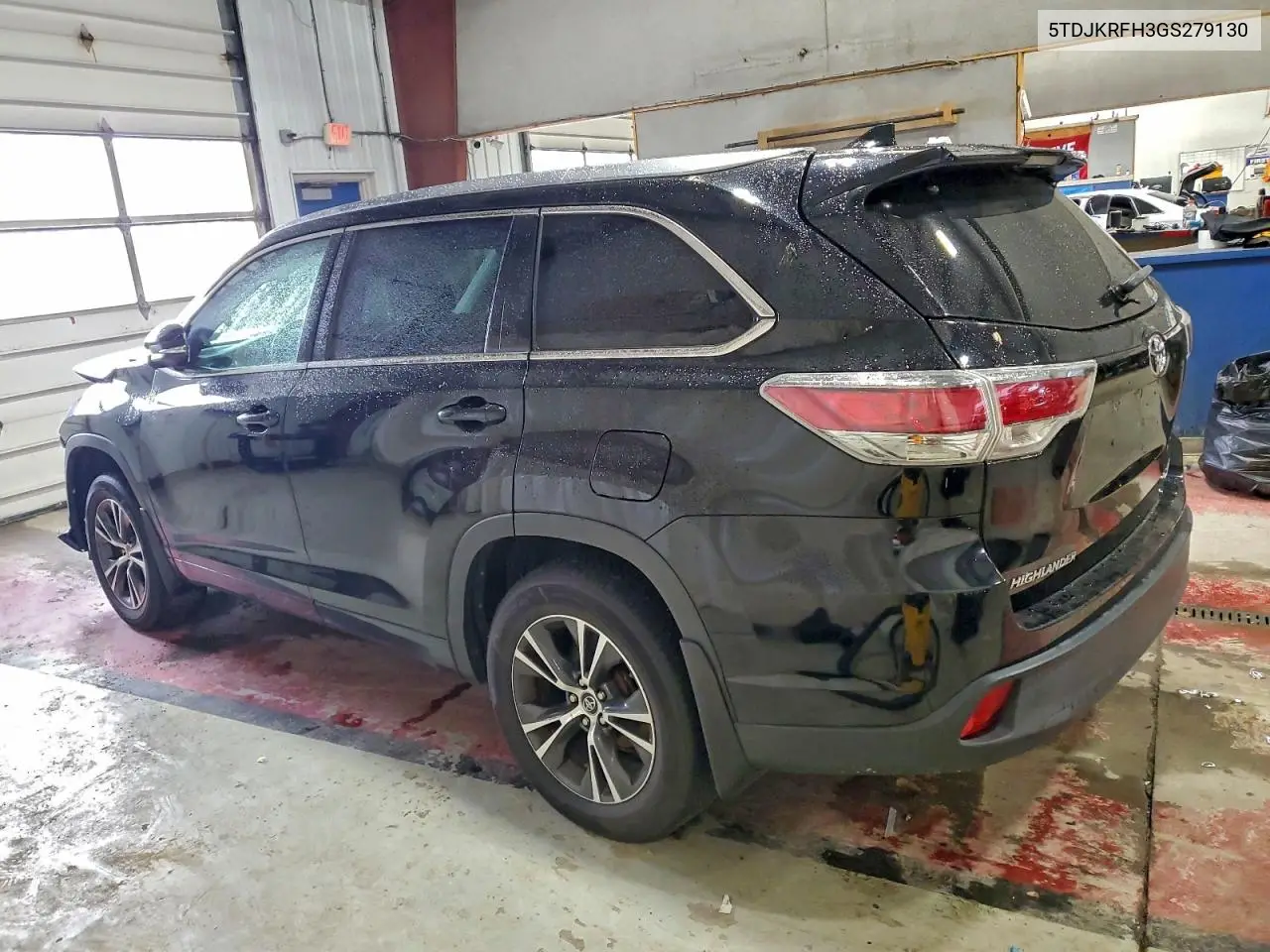 5TDJKRFH3GS279130 2016 Toyota Highlander Xle
