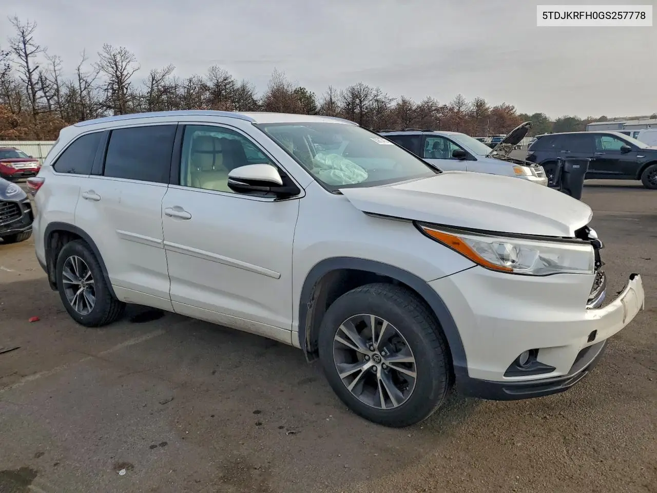 5TDJKRFH0GS257778 2016 Toyota Highlander Xle