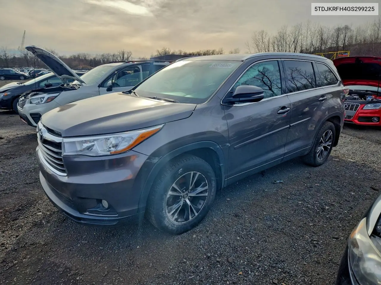 5TDJKRFH4GS299225 2016 Toyota Highlander Xle