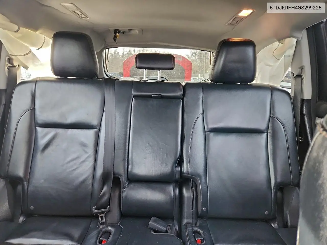 5TDJKRFH4GS299225 2016 Toyota Highlander Xle