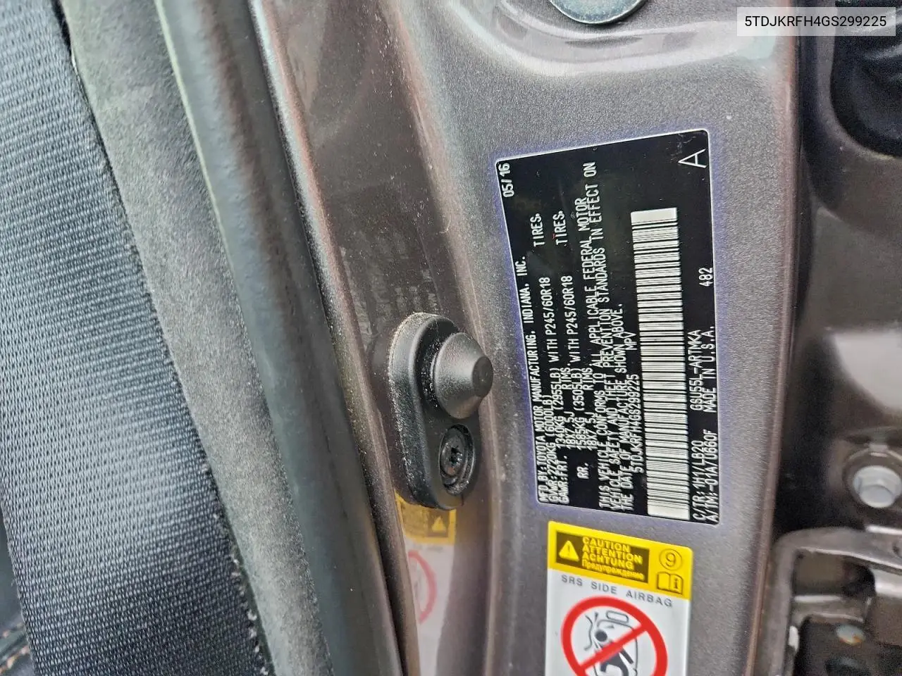 5TDJKRFH4GS299225 2016 Toyota Highlander Xle