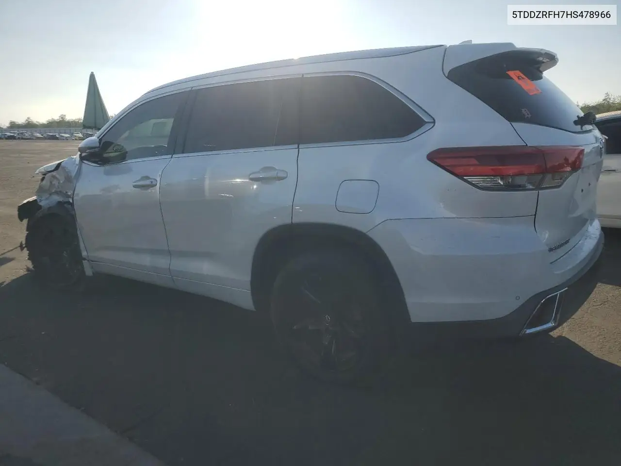 5TDDZRFH7HS478966 2017 Toyota Highlander Limited