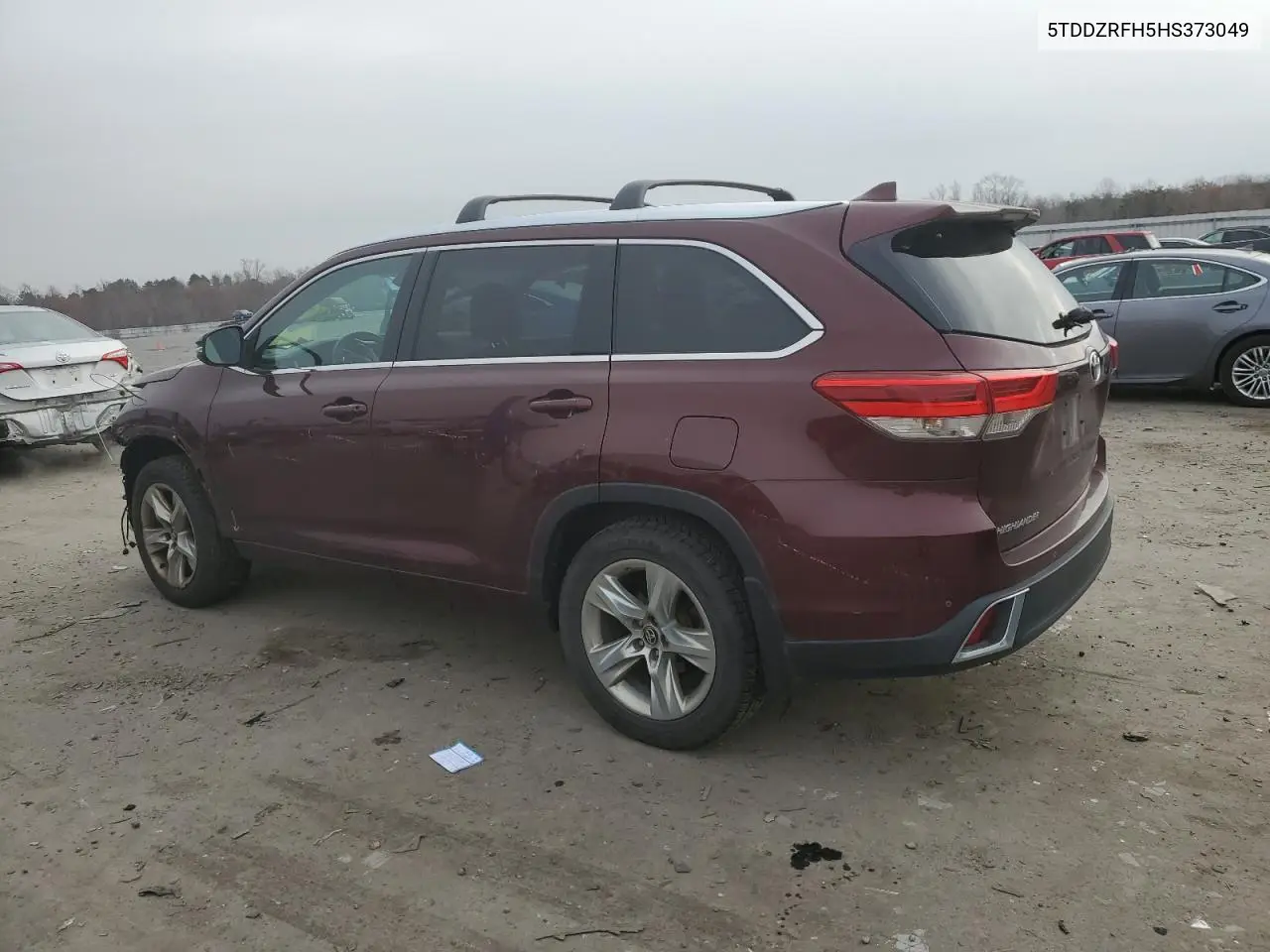 5TDDZRFH5HS373049 2017 Toyota Highlander Limited
