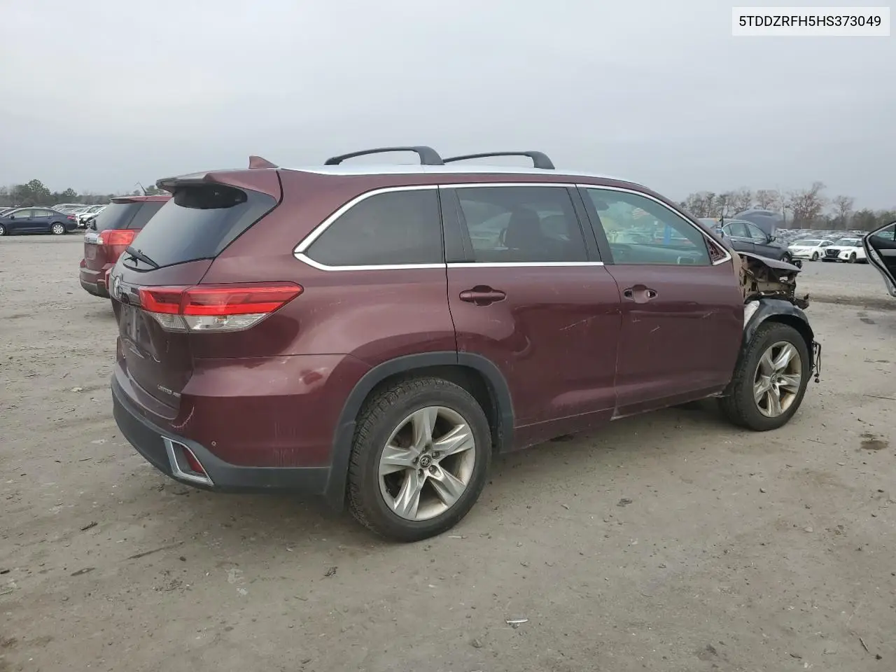 5TDDZRFH5HS373049 2017 Toyota Highlander Limited