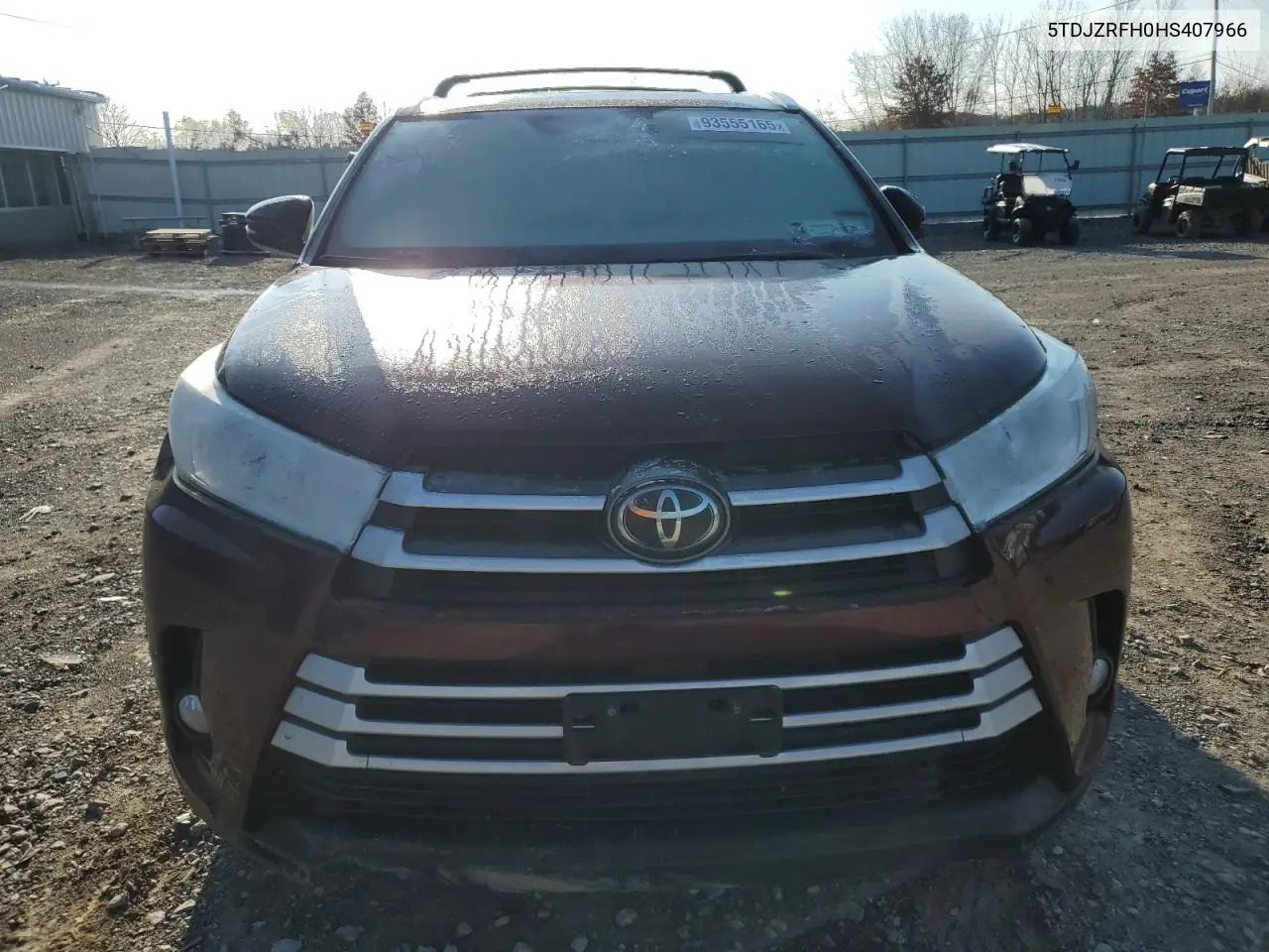 5TDJZRFH0HS407966 2017 Toyota Highlander Se
