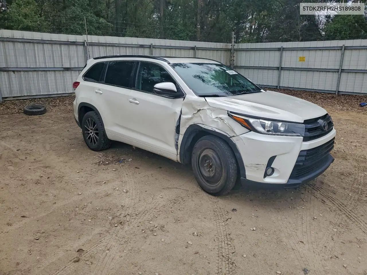 5TDKZRFH2HS189808 2017 Toyota Highlander Se