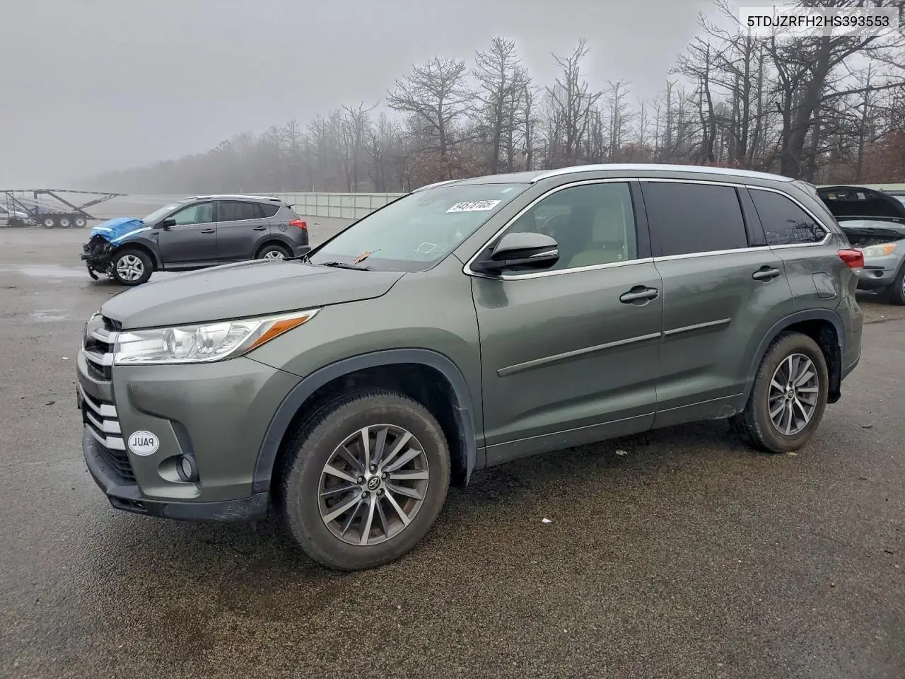 5TDJZRFH2HS393553 2017 Toyota Highlander Se