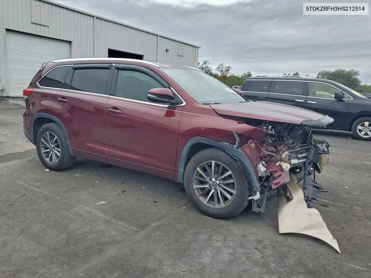 5TDKZRFH3HS212514 2017 Toyota Highlander Se