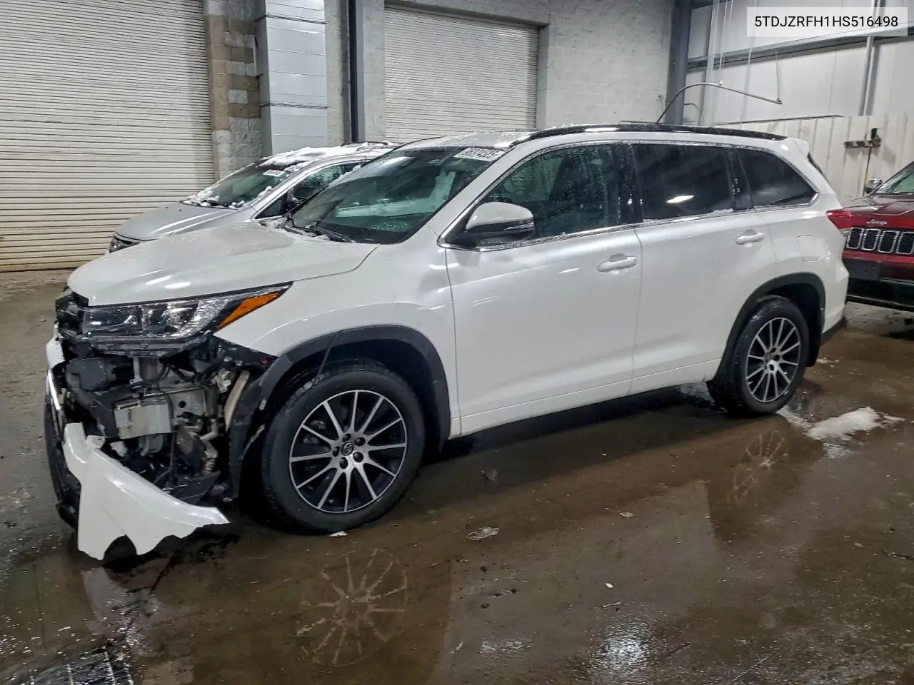 5TDJZRFH1HS516498 2017 Toyota Highlander Se