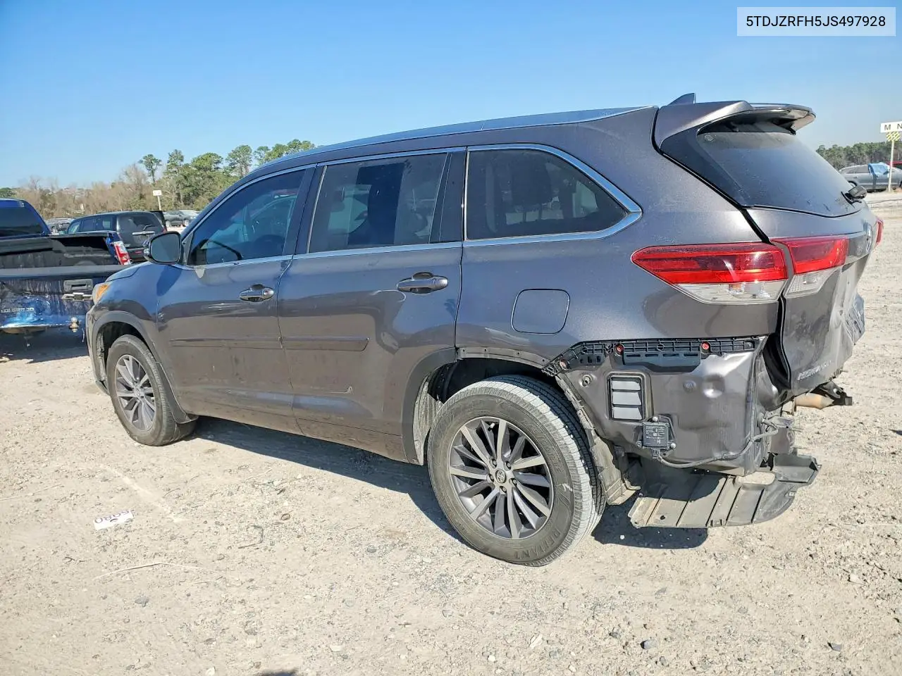 5TDJZRFH5JS497928 2018 Toyota Highlander
