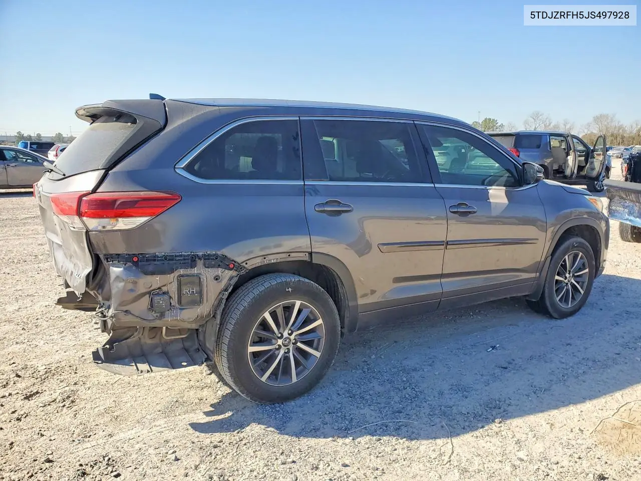 5TDJZRFH5JS497928 2018 Toyota Highlander