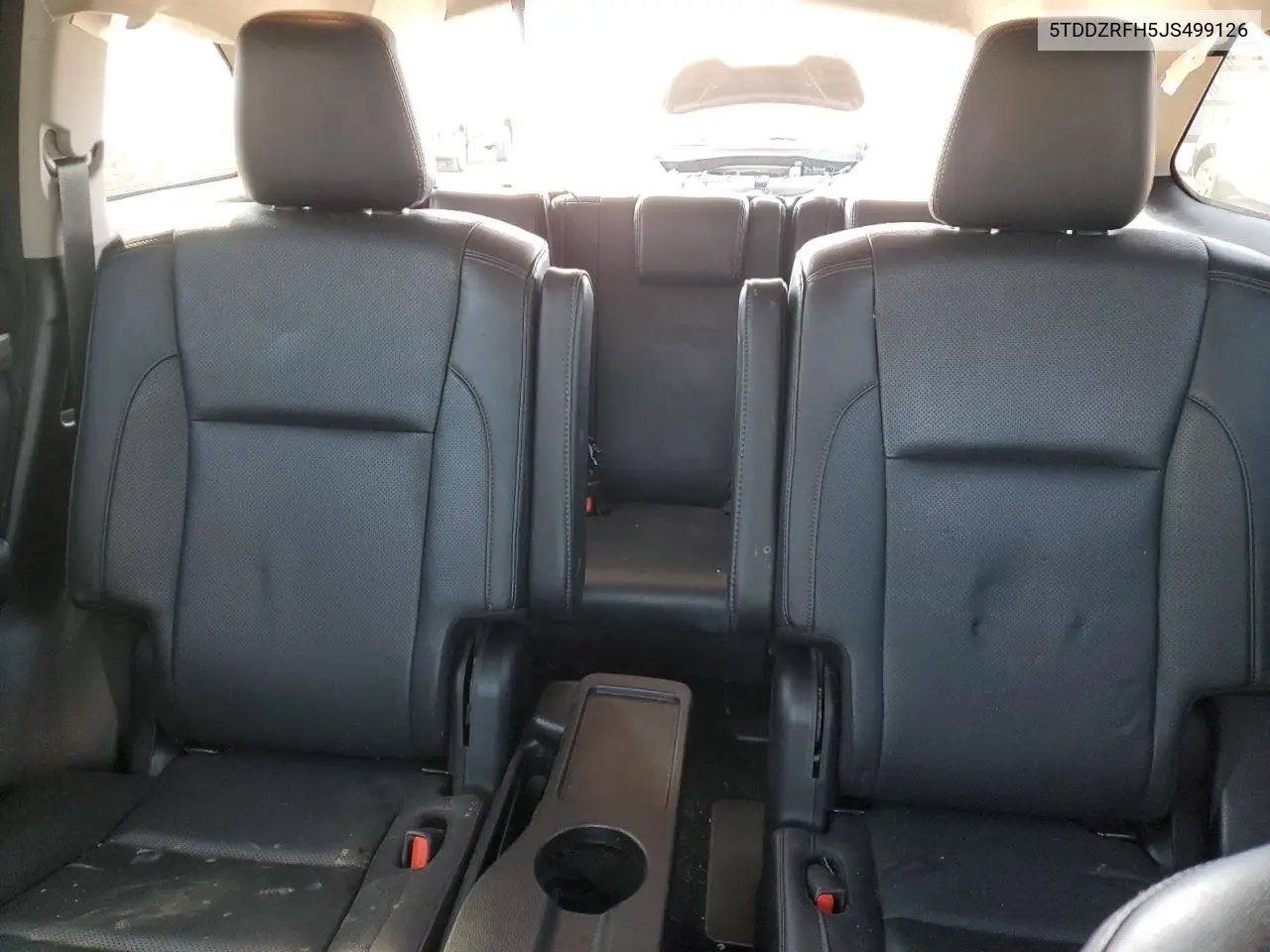 5TDDZRFH5JS499126 2018 Toyota Highlander Limited