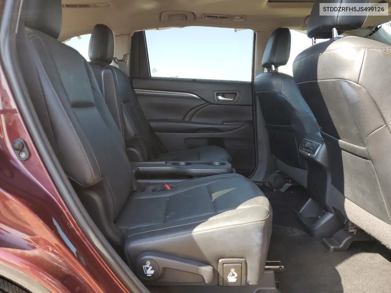 5TDDZRFH5JS499126 2018 Toyota Highlander Limited
