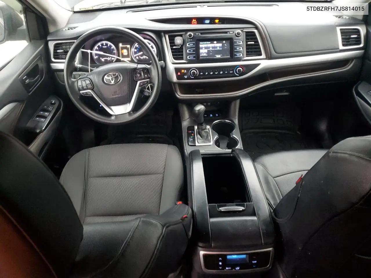 5TDBZRFH7JS814015 2018 Toyota Highlander Le