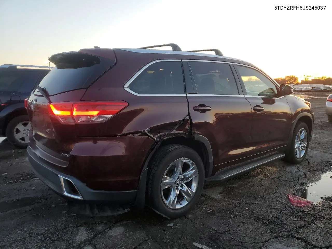 5TDYZRFH6JS245037 2018 Toyota Highlander Limited