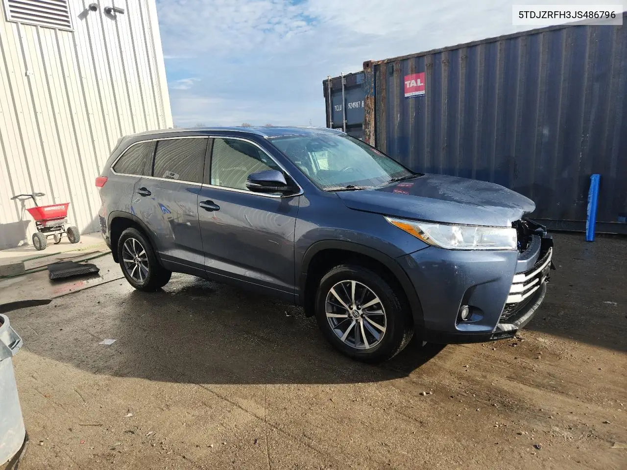 5TDJZRFH3JS486796 2018 Toyota Highlander Se