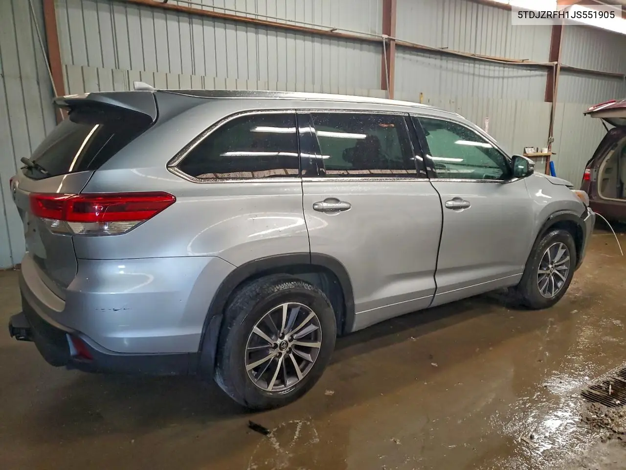 5TDJZRFH1JS551905 2018 Toyota Highlander Se