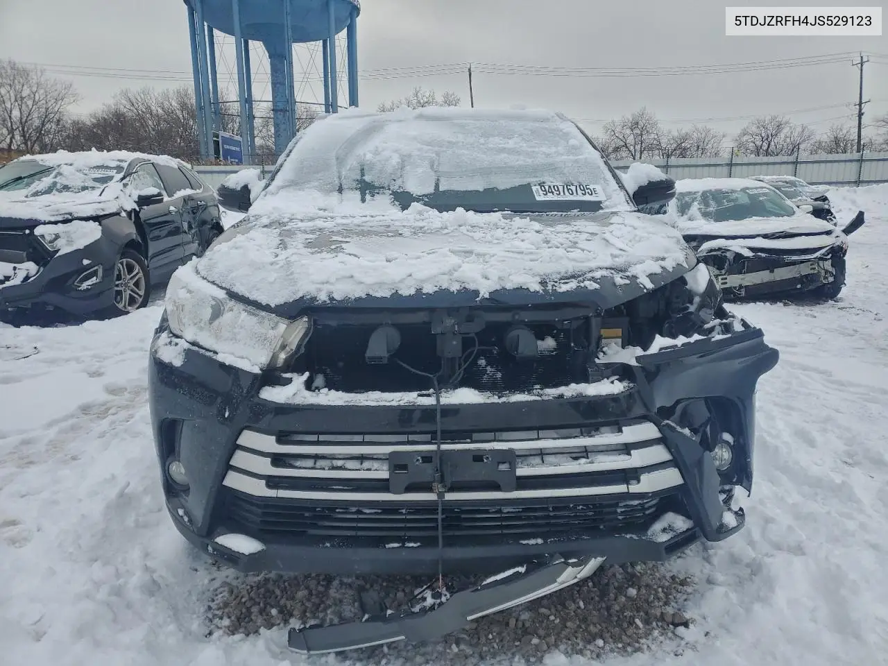 5TDJZRFH4JS529123 2018 Toyota Highlander Se