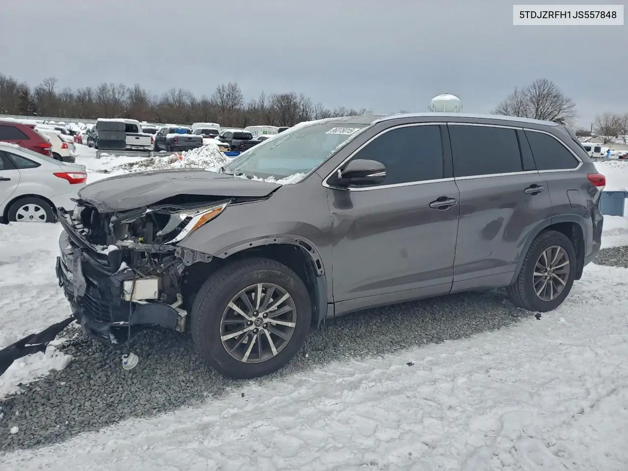 5TDJZRFH1JS557848 2018 Toyota Highlander Se