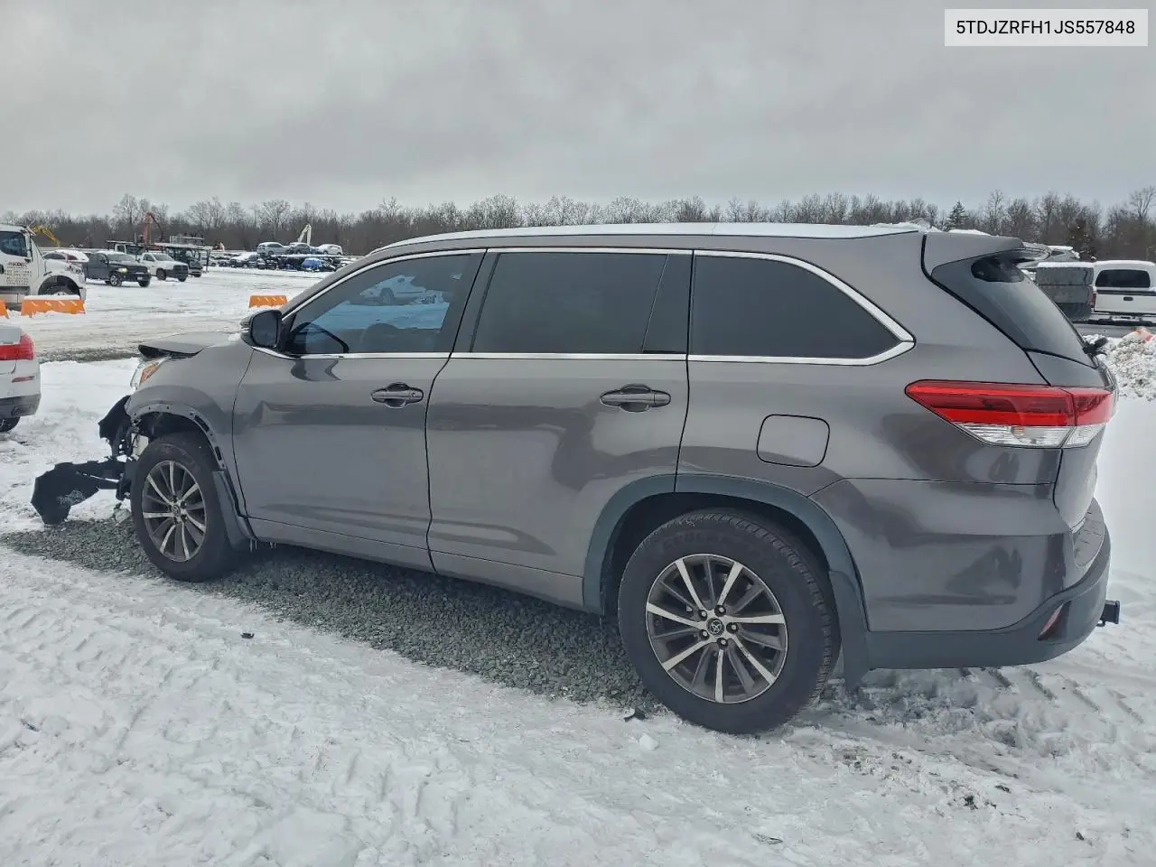 5TDJZRFH1JS557848 2018 Toyota Highlander Se