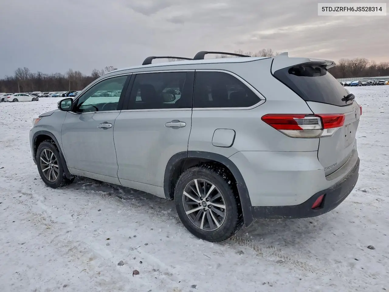 5TDJZRFH6JS528314 2018 Toyota Highlander Se
