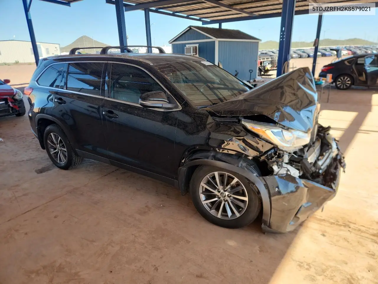 5TDJZRFH2KS579021 2019 Toyota Highlander Se