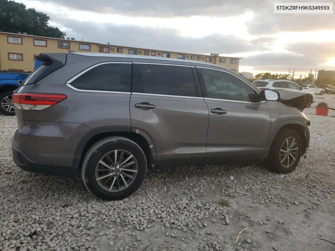5TDKZRFH9KS349593 2019 Toyota Highlander Se